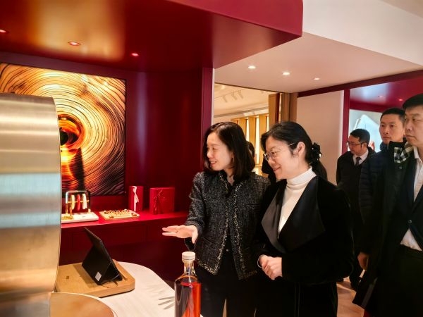 茅台集团赴法国开展文化交流与市场调研