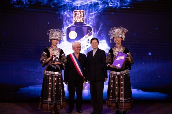 茅台集团赴法国开展文化交流与市场调研